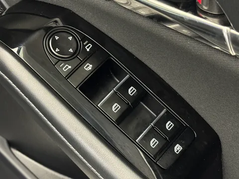 DU72XOV Mazda Cx-30 2.0 e-Skyactiv X MHEV Sport Lux 5dr Thumbnail #22