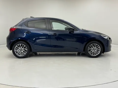 DN24CFP Mazda Mazda2 1.5 e-Skyactiv G MHEV 115 Homura Aka 5dr Thumbnail #6