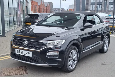 DA71LPP Volkswagen T-Roc 1.5 TSI Design 2dr DSG Thumbnail #15