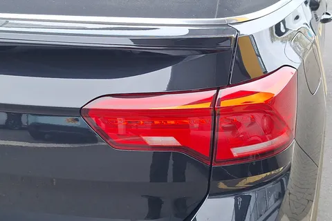 DA71LPP Volkswagen T-Roc 1.5 TSI Design 2dr DSG Thumbnail #18