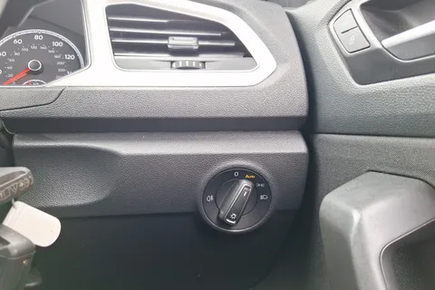 DA71LPP Volkswagen T-Roc 1.5 TSI Design 2dr DSG Thumbnail #34