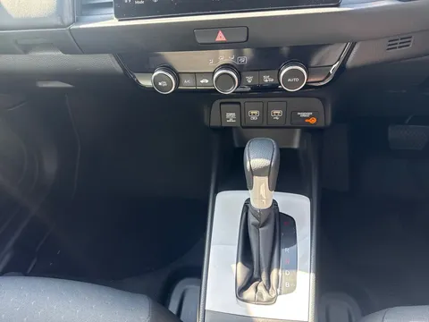 DC23VDK Honda Jazz 1.5 i-MMD Hybrid Elegance 5dr eCVT Thumbnail #19