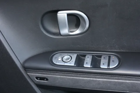 DC22HVB Hyundai Ioniq 5 160kW Ultimate 73 kWh 5dr Auto Thumbnail #18