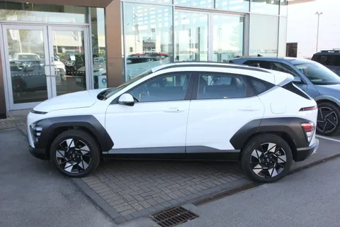 DG73MYL Hyundai Kona 1.6 GDi Hybrid Advance 5dr DCT Thumbnail #4