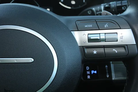 DG73MYL Hyundai Kona 1.6 GDi Hybrid Advance 5dr DCT Thumbnail #20