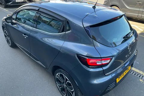 15 of 40 for RENAULT CLIO 1.5 dCi 90 Dynamique S Nav 5dr