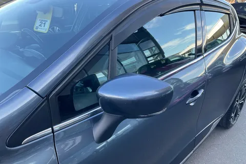 32 of 40 for RENAULT CLIO 1.5 dCi 90 Dynamique S Nav 5dr