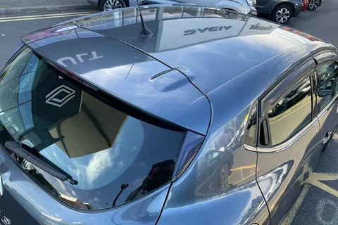 34 of 40 for RENAULT CLIO 1.5 dCi 90 Dynamique S Nav 5dr