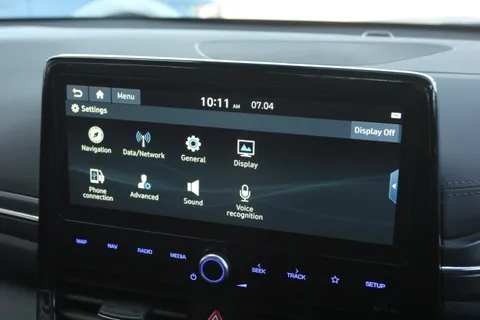 KV70VHK Hyundai Ioniq 1.6 GDi Hybrid Premium 5dr DCT Thumbnail #29