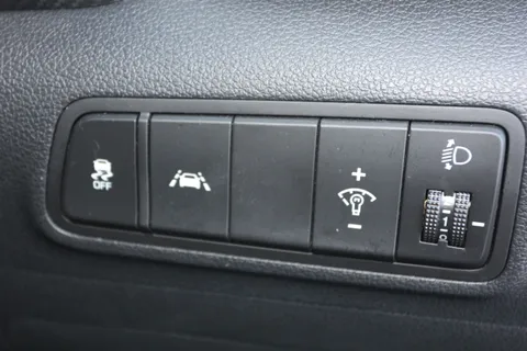 RO68VAU Hyundai Tucson 1.6 GDi S Connect 5dr 2WD Thumbnail #15