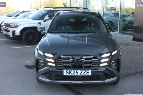 SK25ZZE Hyundai Tucson 1.6T Plug-in Hybrid Ultimate 5dr 4WD Auto Thumbnail #2