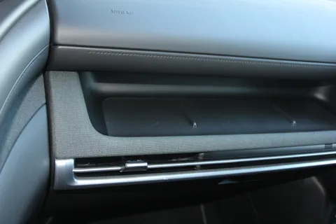 SK25ZZE Hyundai Tucson 1.6T Plug-in Hybrid Ultimate 5dr 4WD Auto Thumbnail #9