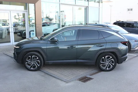 SK25ZZE Hyundai Tucson 1.6T Plug-in Hybrid Ultimate 5dr 4WD Auto Thumbnail #39