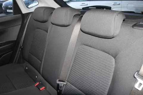 VU21OHV Hyundai i20 1.0T GDi 48V MHD Premium 5dr DCT Thumbnail #14