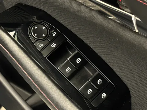 DL24OKE Mazda Mazda3 2.0 e-Skyactiv G MHEV Homura 5dr Thumbnail #22