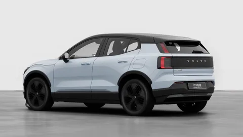 Volvo Ex30 Cross Country P5 Long Range Electric Plus Thumbnail #3
