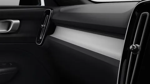  Volvo XC40 B4P PLUS Thumbnail #5