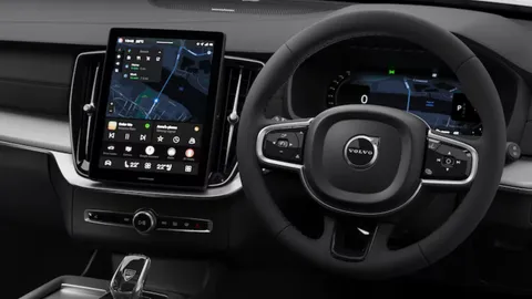 Volvo XC90 T8 PLUS PRO BLACK EDITION Thumbnail #4