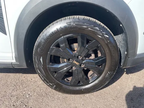 BN24ZNH Dacia Sandero Stepway 1.0 TCe Extreme 5dr Thumbnail #32