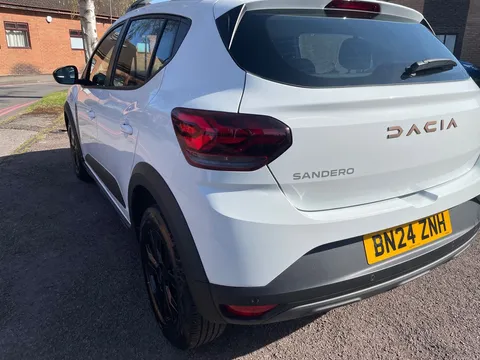 BN24ZNH Dacia Sandero Stepway 1.0 TCe Extreme 5dr Thumbnail #27