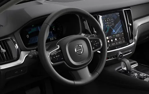  Volvo V60 HYBRID T6 ULTRA DARK Thumbnail #4