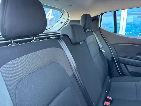 11 of 33 for Dacia Sandero 1.0 TCe Bi-Fuel Essential 5dr