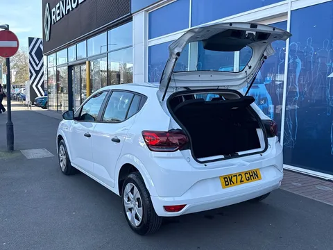 28 of 33 for Dacia Sandero 1.0 TCe Bi-Fuel Essential 5dr