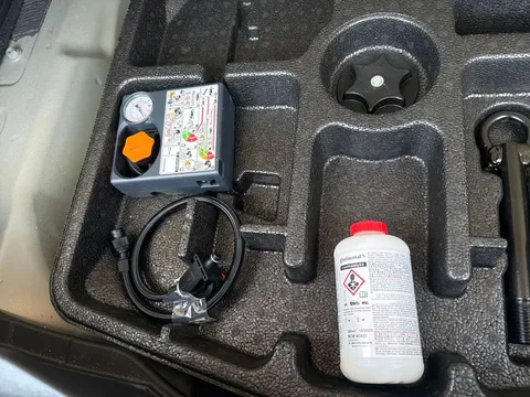 SL22CTE Nissan Qashqai 1.3 DiG-T MH N-Connecta 5dr Thumbnail #20