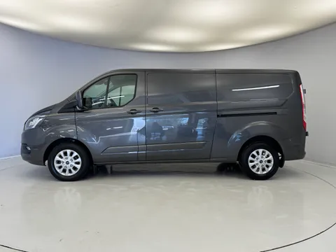 BG73JTV Ford Transit Custom 2.0 EcoBlue 130ps Low Roof Limited Van Thumbnail #8