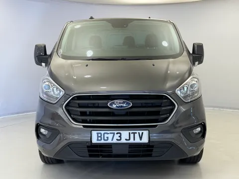 BG73JTV Ford Transit Custom 2.0 EcoBlue 130ps Low Roof Limited Van Thumbnail #2