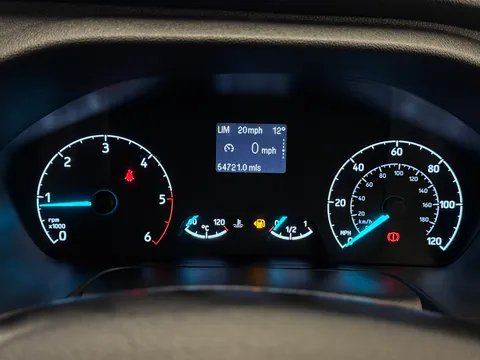 BG73JTV Ford Transit Custom 2.0 EcoBlue 130ps Low Roof Limited Van Thumbnail #25