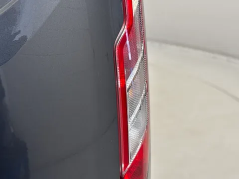 BG73JTV Ford Transit Custom 2.0 EcoBlue 130ps Low Roof Limited Van Thumbnail #30