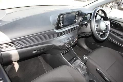 EJ24XBX Hyundai i20 1.0T GDi Advance 5dr Thumbnail #10