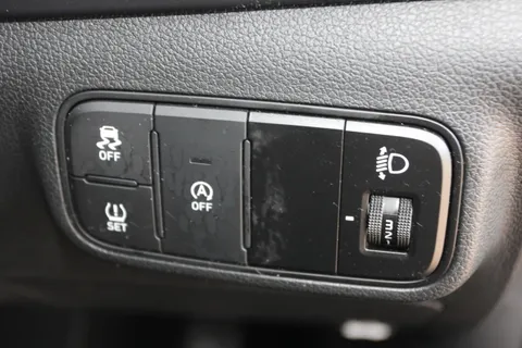 EJ24XBX Hyundai i20 1.0T GDi Advance 5dr Thumbnail #18