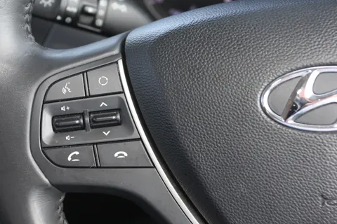 MA69FEK Hyundai i20 1.2 MPi Play 5dr Thumbnail #18