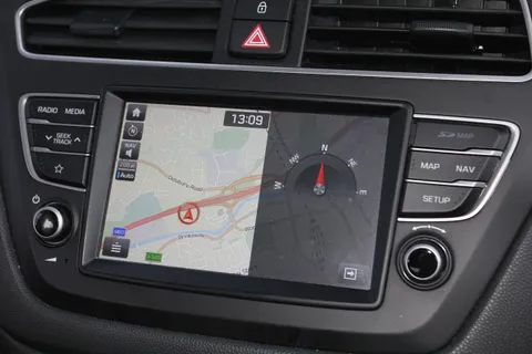 MA69FEK Hyundai i20 1.2 MPi Play 5dr Thumbnail #25