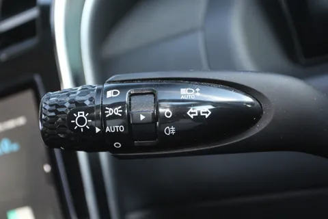 MH22KJF Hyundai Tucson 1.6 TGDi Hybrid 230 Premium 5dr 2WD Auto Thumbnail #22