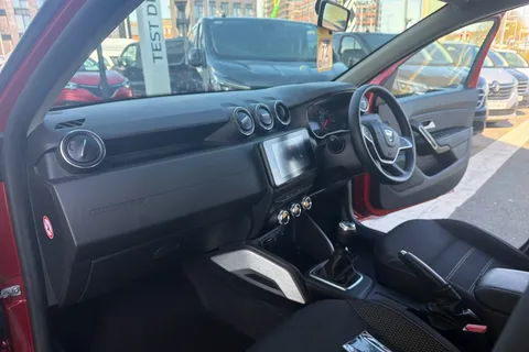 BD22XRC Dacia Duster 1.3 TCe 130 Prestige 5dr Thumbnail #28