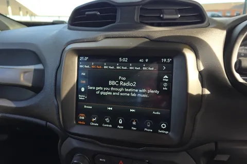 DN20GOE Jeep Renegade 1.0 T3 GSE Limited 5dr Thumbnail #32