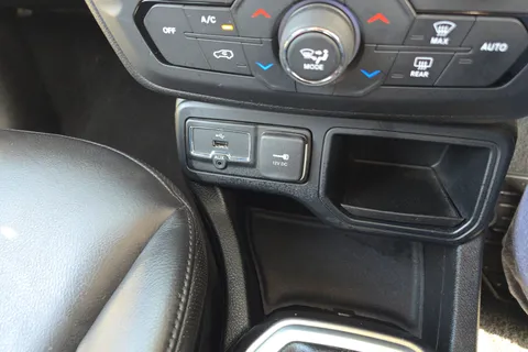 DN20GOE Jeep Renegade 1.0 T3 GSE Limited 5dr Thumbnail #35