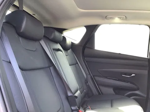 DX74ZXO Hyundai Tucson 1.6T Hybrid Ultimate 5dr Auto Thumbnail #10