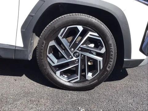 DX74ZXO Hyundai Tucson 1.6T Hybrid Ultimate 5dr Auto Thumbnail #15