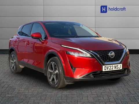 DV22NSJ Nissan Qashqai 1.3 DiG-T MH N-Connecta 5dr Thumbnail #2