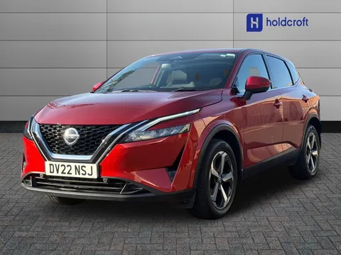 DV22NSJ Nissan Qashqai 1.3 DiG-T MH N-Connecta 5dr Thumbnail #7