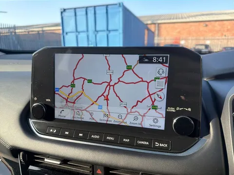 DV22NSJ Nissan Qashqai 1.3 DiG-T MH N-Connecta 5dr Thumbnail #14