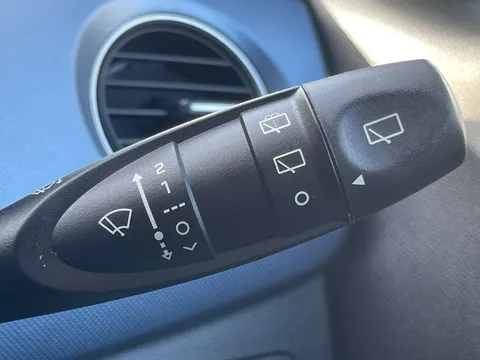 MT16DLE Hyundai i10 1.2 SE 5dr Auto Thumbnail #17