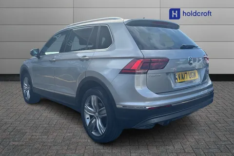 VA17UGM Volkswagen Tiguan 2.0 TDi 150 4Motion SEL 5dr DSG Thumbnail #3