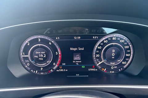 VA17UGM Volkswagen Tiguan 2.0 TDi 150 4Motion SEL 5dr DSG Thumbnail #12