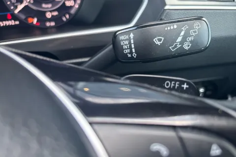 VA17UGM Volkswagen Tiguan 2.0 TDi 150 4Motion SEL 5dr DSG Thumbnail #20