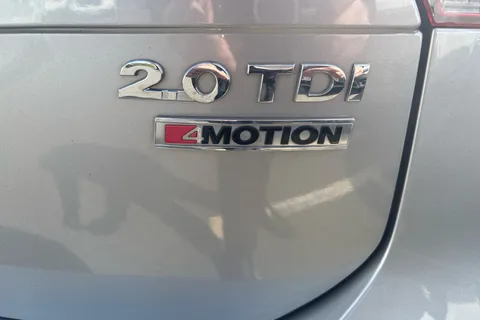 VA17UGM Volkswagen Tiguan 2.0 TDi 150 4Motion SEL 5dr DSG Thumbnail #28